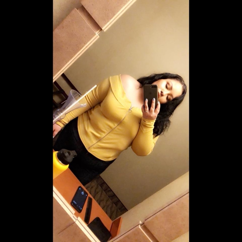 Meet your Posher, Jannelle